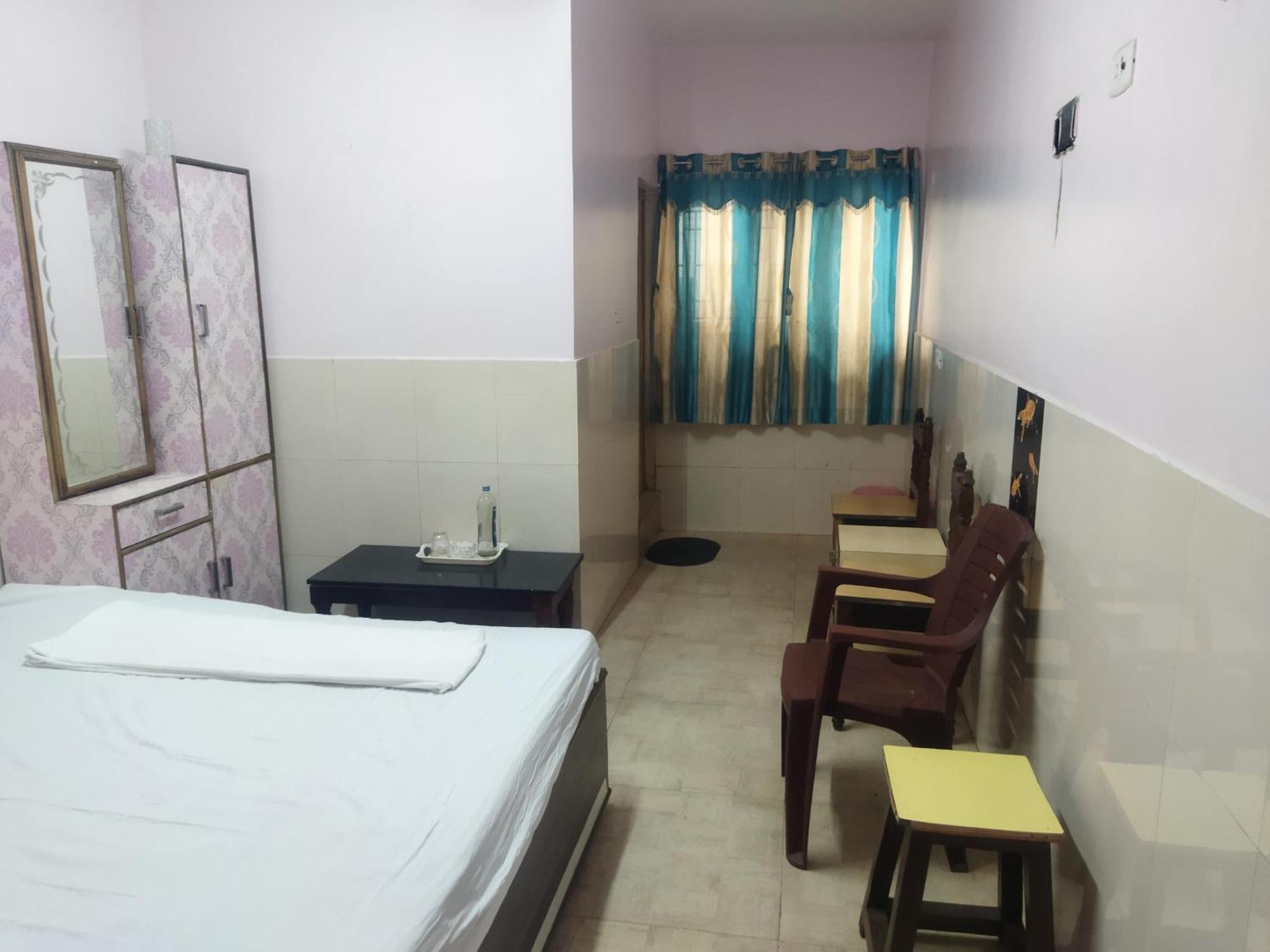 Hp Hotel - Hotel Pentoz Ооти Екстериор снимка